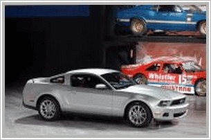 Ford Mustang V 4.0 i 205 Hp