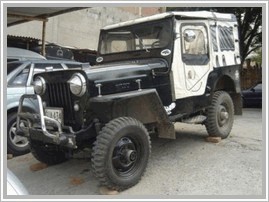 Автомобиль Jeep CJ 2.5 i